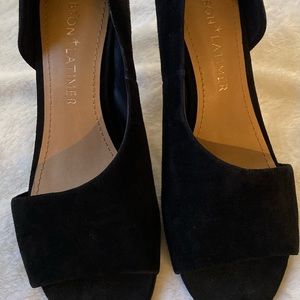 Women black heels